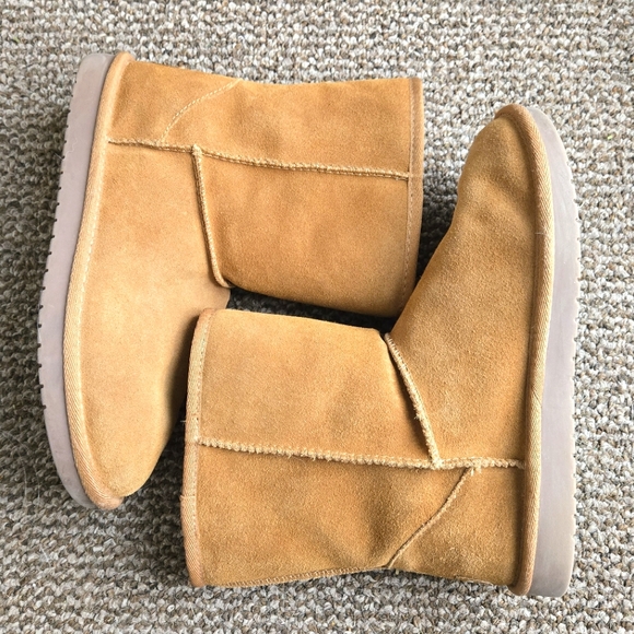 Koolaburra by UGG Boots - Picture 1 of 9